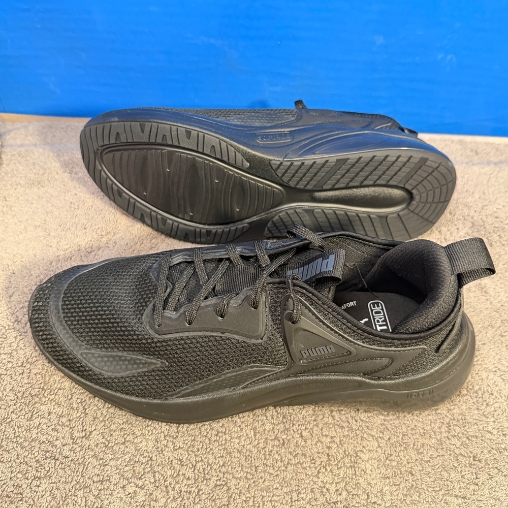 Puma cell thrill
Black
Brand new - Picture 10 of 10